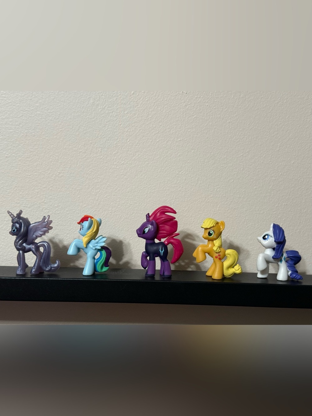 My Little Pony Figure Lot Rainbow Dash Rarity Applejack Pegasus Pony Toys
